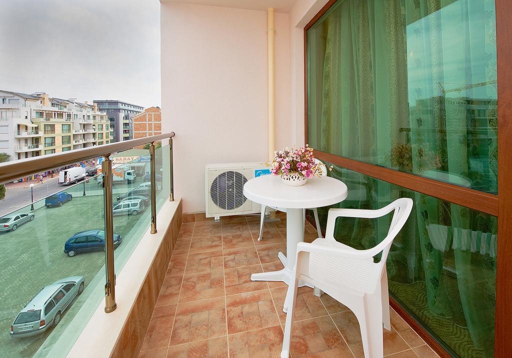 Central Plaza Hotel Pomorie Habitación foto