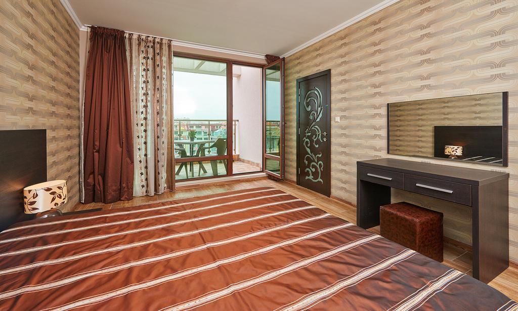 Central Plaza Hotel Pomorie Exterior foto