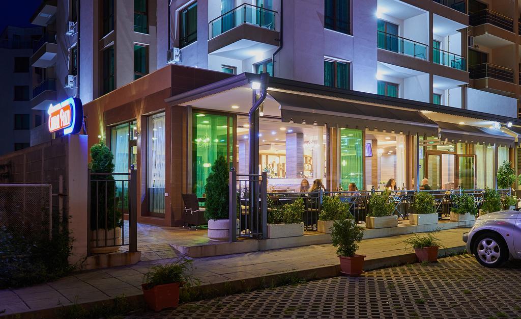 Central Plaza Hotel Pomorie Exterior foto