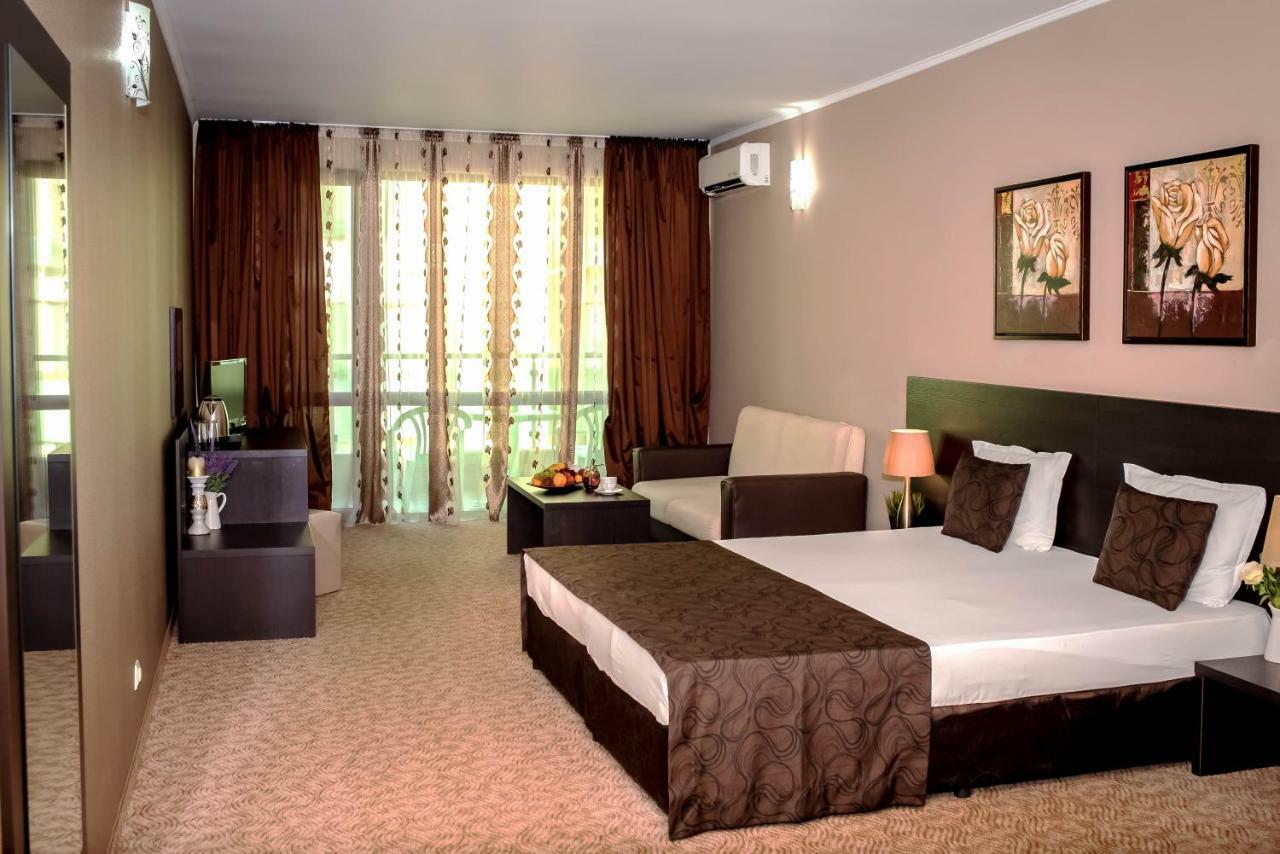Central Plaza Hotel Pomorie Exterior foto